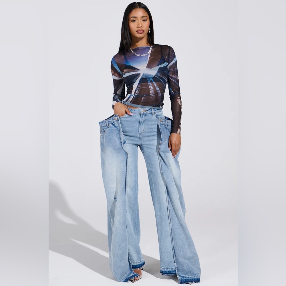 **SOLD**AKIRA Seeing Double Deconstructed Denim Jeans – Size M - Picture 7 of 8